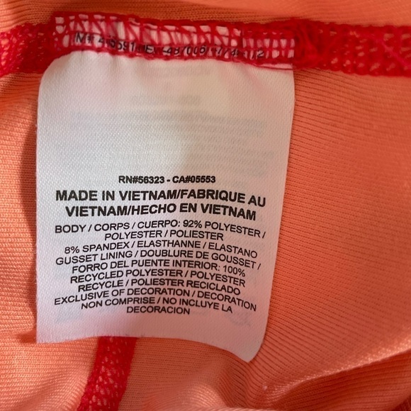 Nike Dri-Fit Cropped Legging - Picture 7 of 7